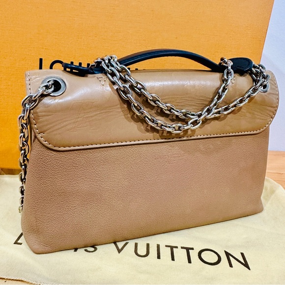 Louis Vuitton Very Chain bag - Picture 4 of 11